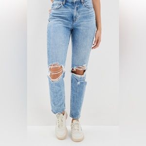 American Eagle Mom Jeans